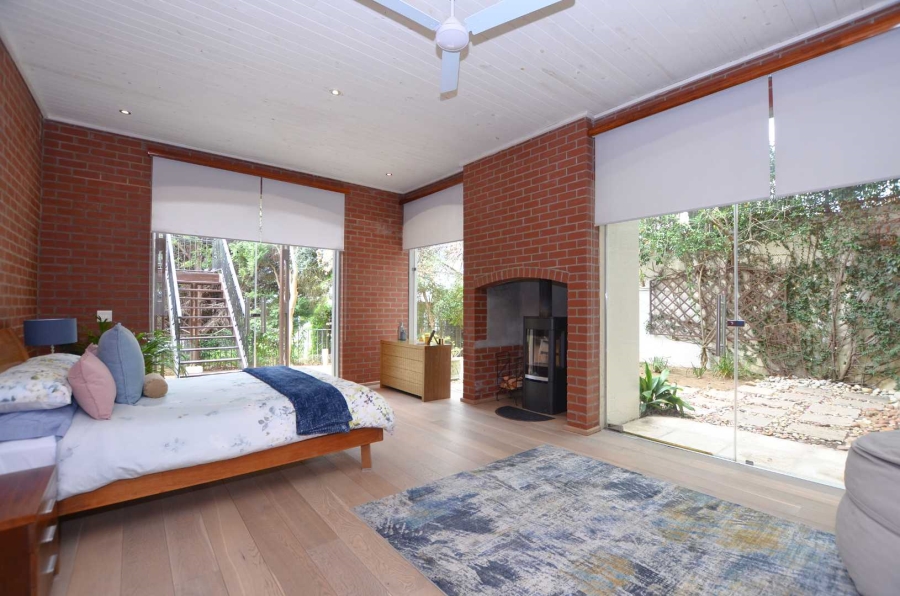 5 Bedroom Property for Sale in Kanonberg Western Cape